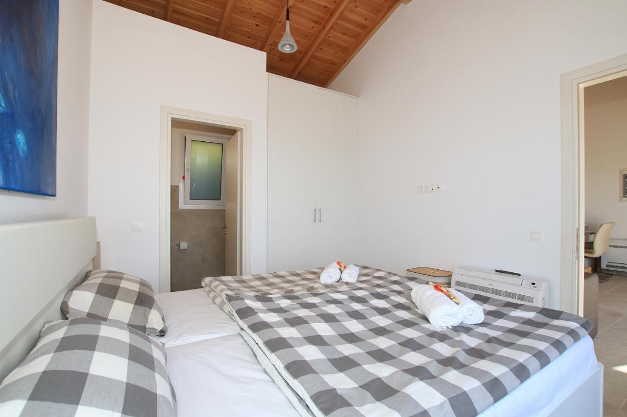 Sunset Sea View Villa 3 Агиос-Георгиос-Пагон Экстерьер фото
